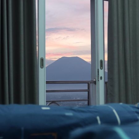 Narwastu Hills Hotel Tomohon Eksteriør billede