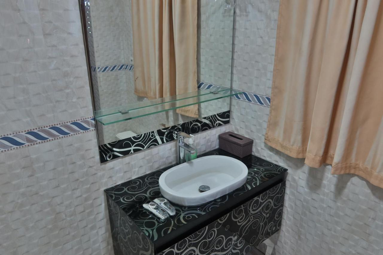 Narwastu Hills Hotel Tomohon Eksteriør billede